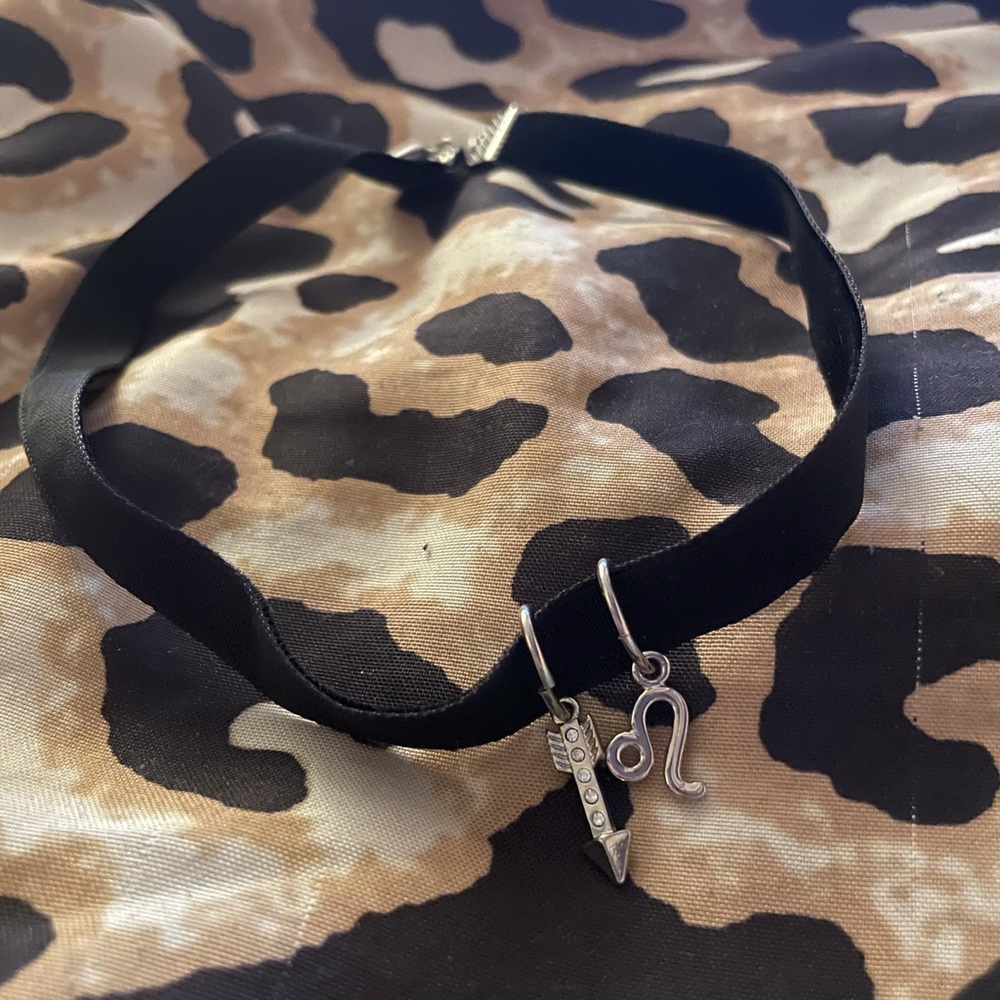 Zodiac Leo choker